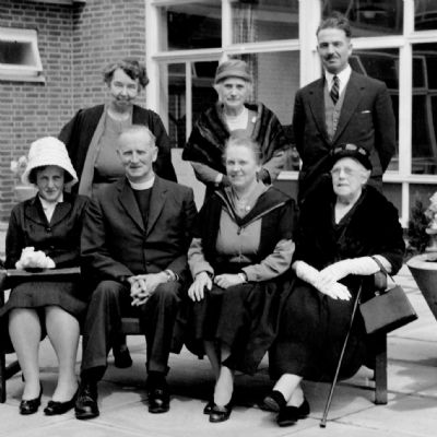 1961 old staff visiting new site
