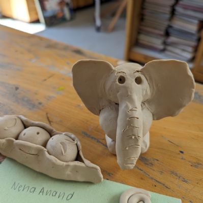 Year9ClayandcraftsJuly2023Model3